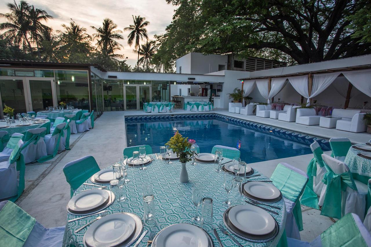 Hotel Santa Cruz Tehuantepec Santo Domingo Tehuantepec Exterior foto